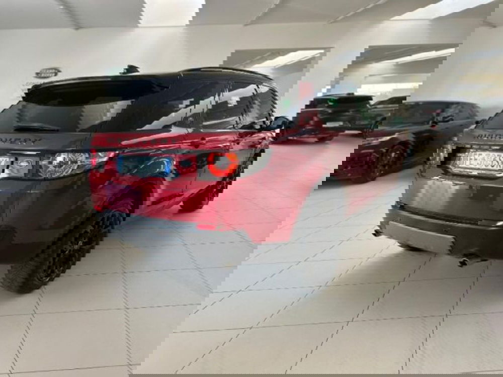 Land Rover Discovery Sport usata a Modena (2)