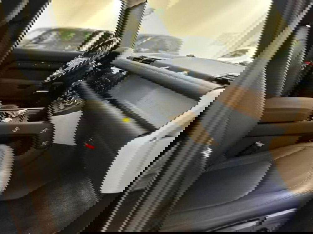 Land Rover Defender usata a Modena (5)