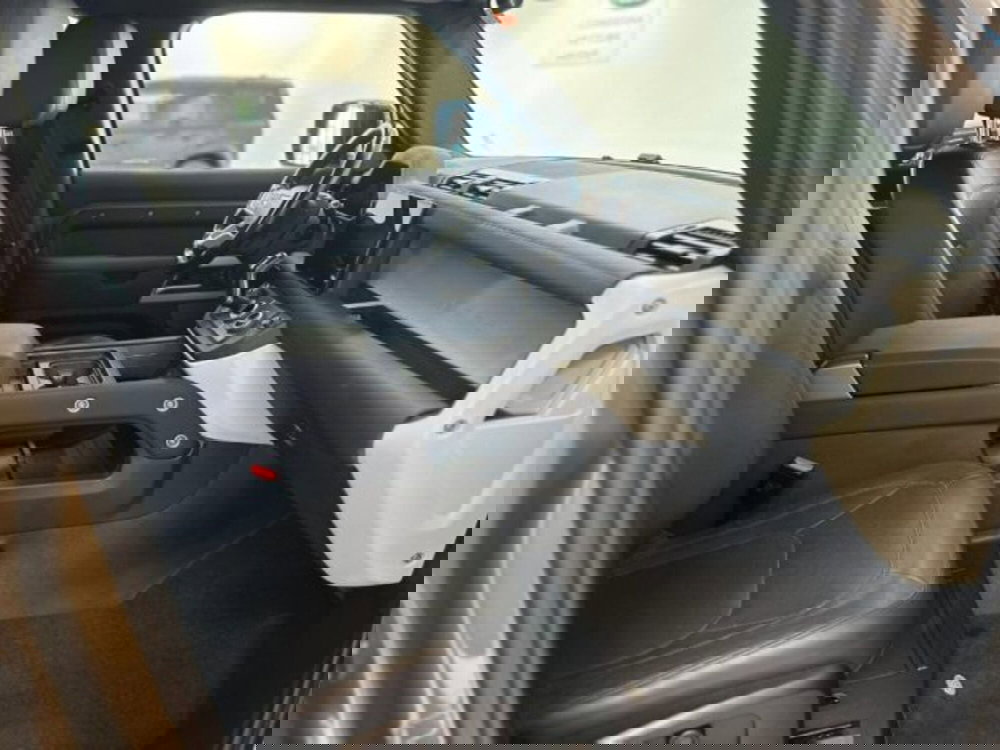 Land Rover Defender usata a Modena (10)