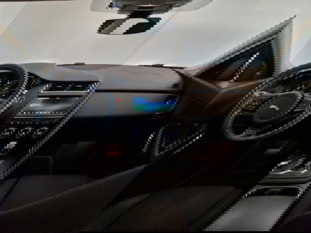 Jaguar E-Pace usata a Modena (4)