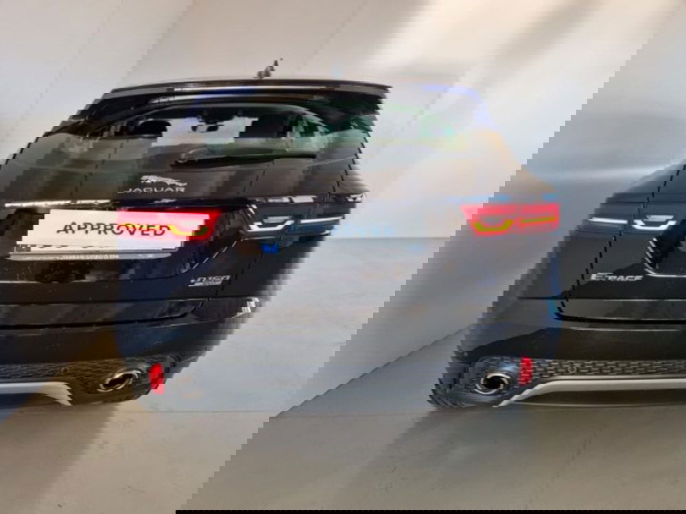 Jaguar E-Pace usata a Modena (6)