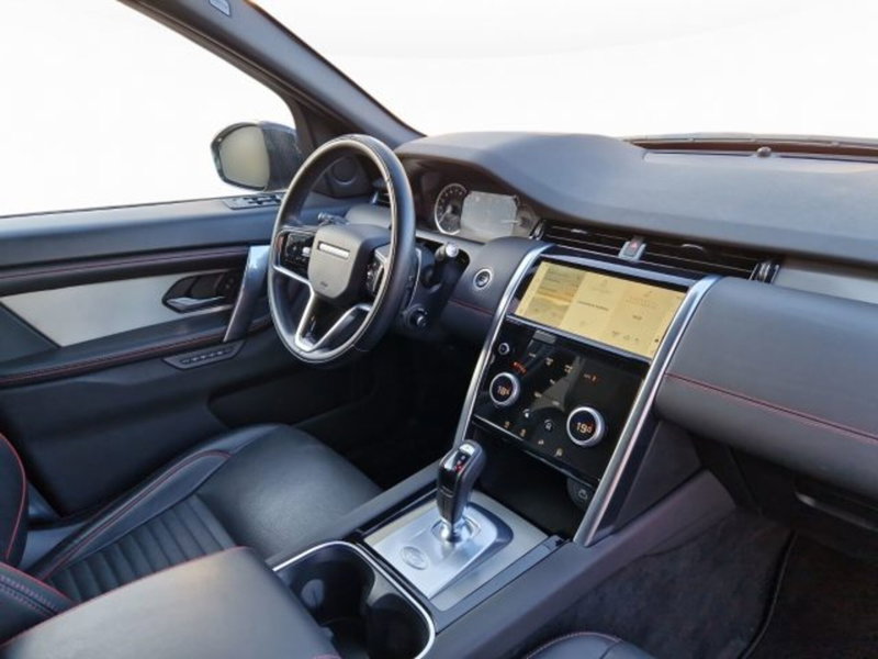 Land Rover Discovery Sport usata a Modena (13)