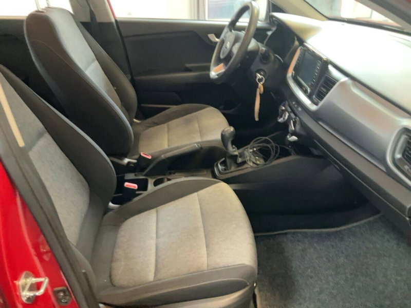 Kia Stonic usata a Cosenza (5)