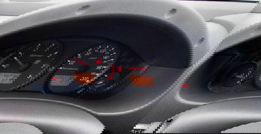 Nissan Navara usata a Cosenza (11)