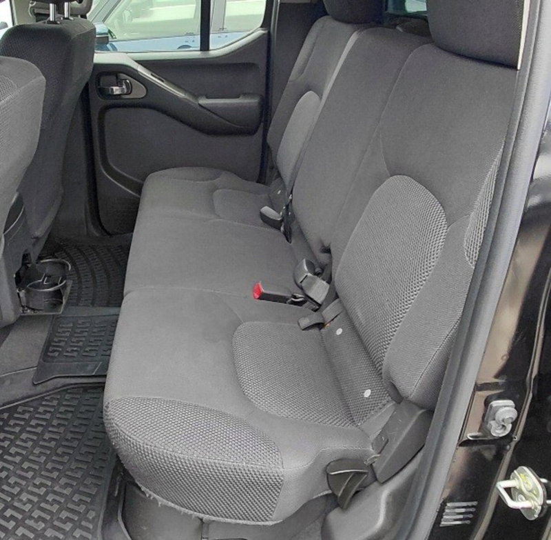 Nissan Navara usata a Cosenza (12)