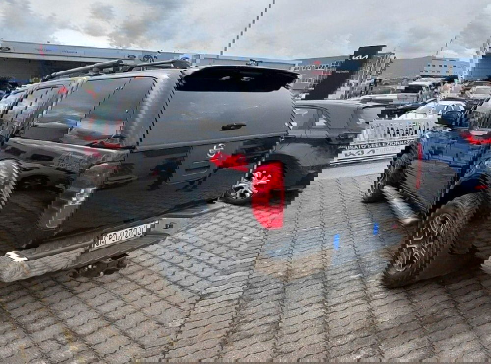 Nissan Navara usata a Cosenza (7)