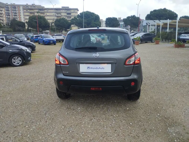 Nissan Qashqai usata a Palermo (4)