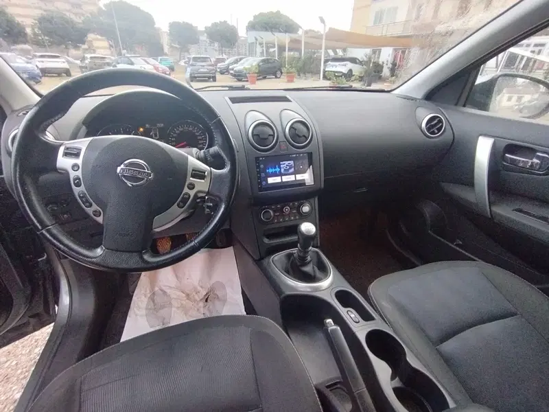 Nissan Qashqai usata a Palermo (6)