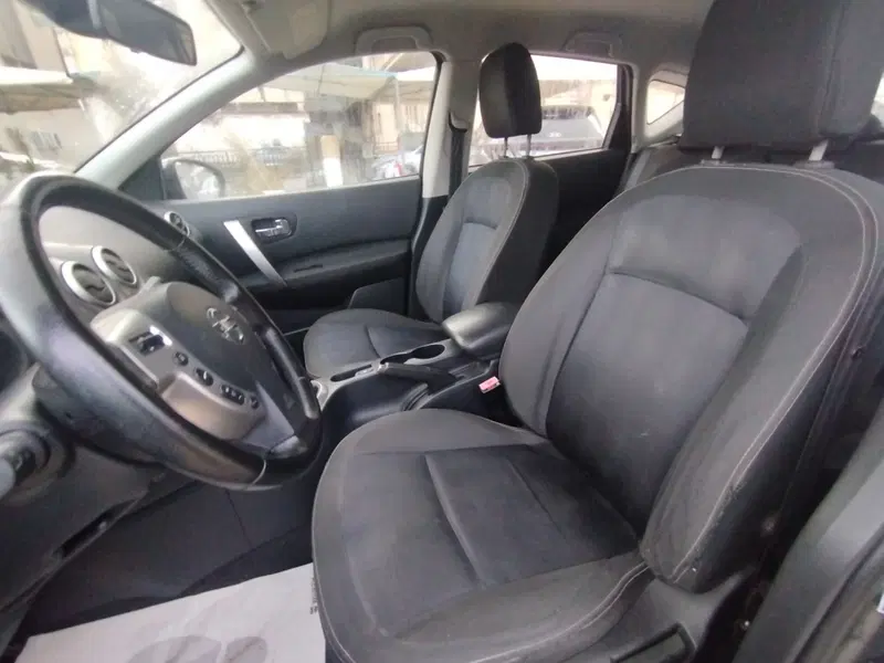 Nissan Qashqai usata a Palermo (7)