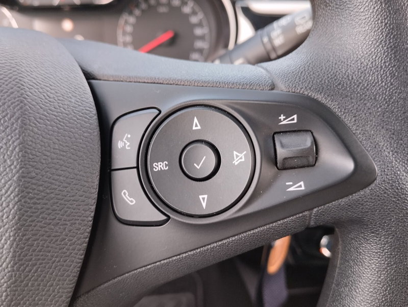 Opel Corsa usata a Asti (12)