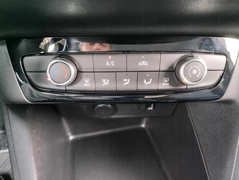 Opel Corsa usata a Asti (18)