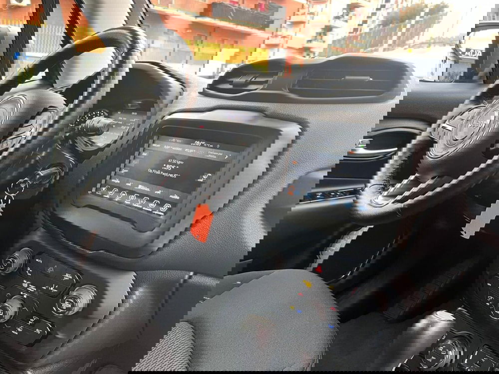 Jeep Renegade usata a Messina (17)