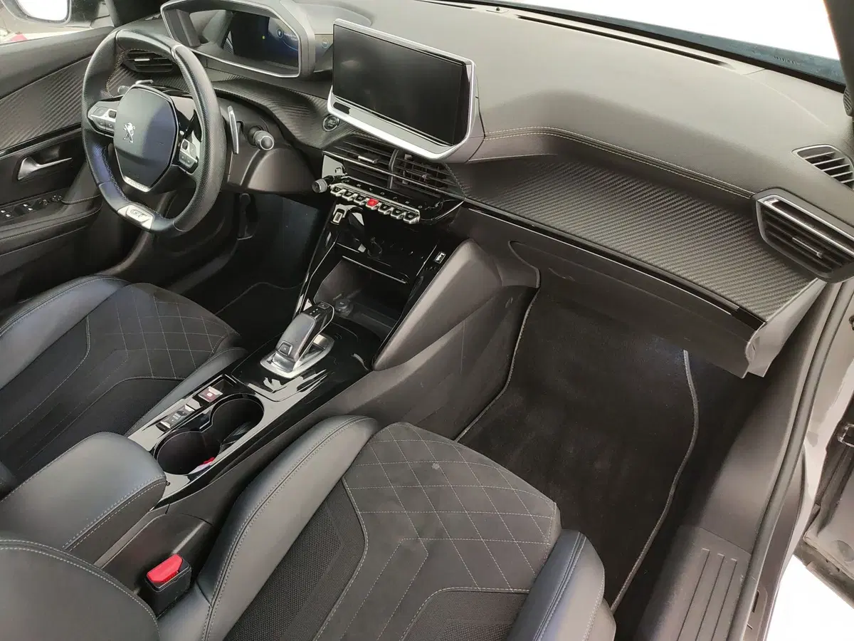 Peugeot 2008 usata a L'Aquila (12)