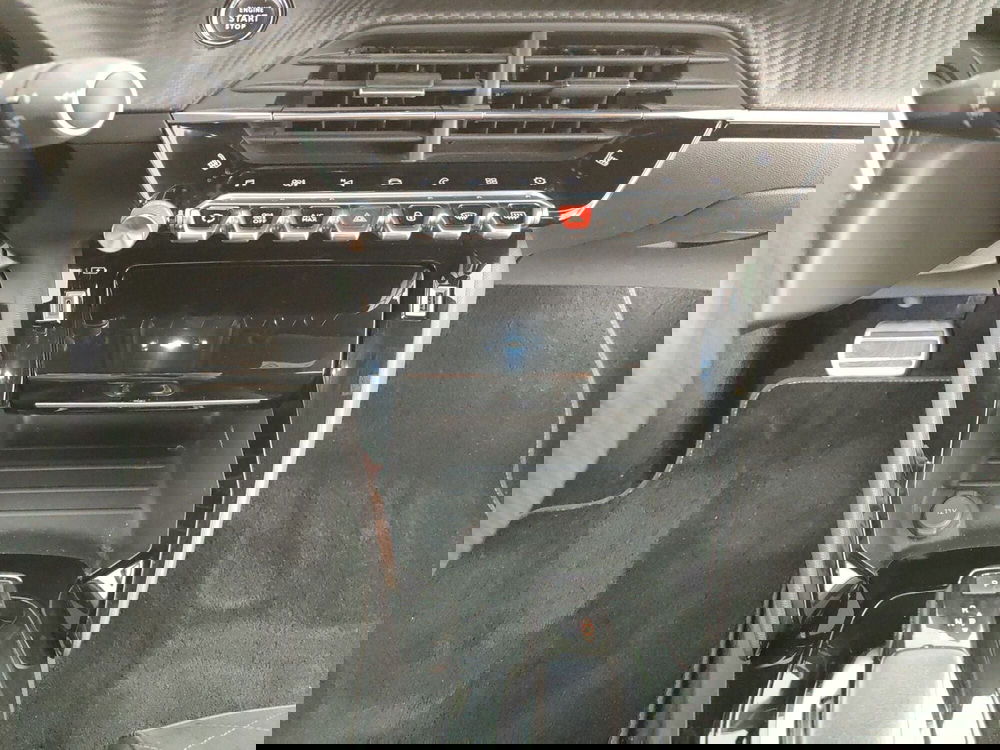 Peugeot 2008 usata a L'Aquila (19)