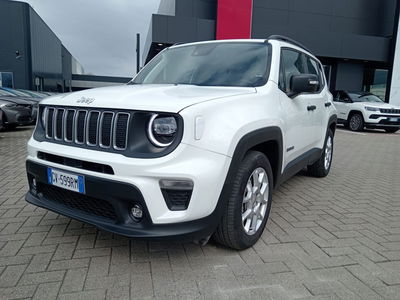 Jeep Renegade 1.5 turbo t4 mhev Altitude 2wd dct del 2024 usata a Alessandria