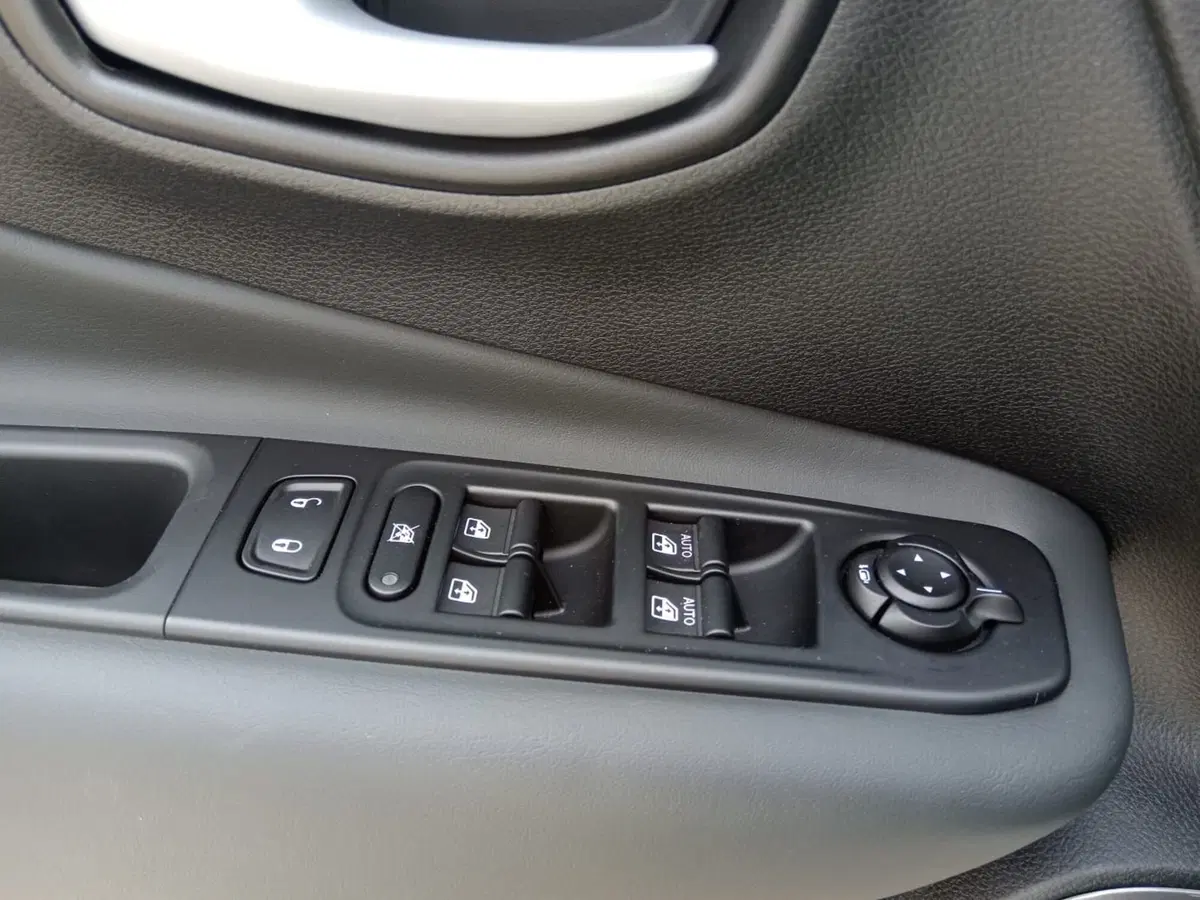 Jeep Renegade usata a Alessandria (18)