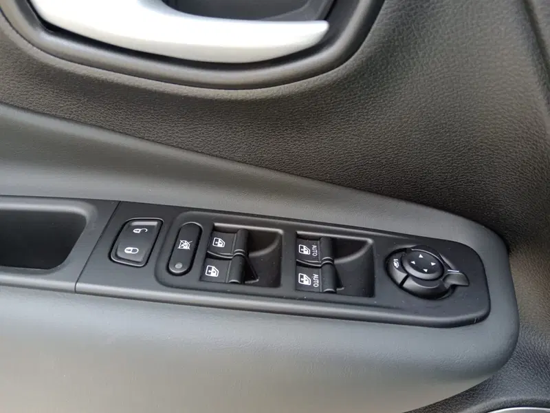 Jeep Renegade usata a Alessandria (18)