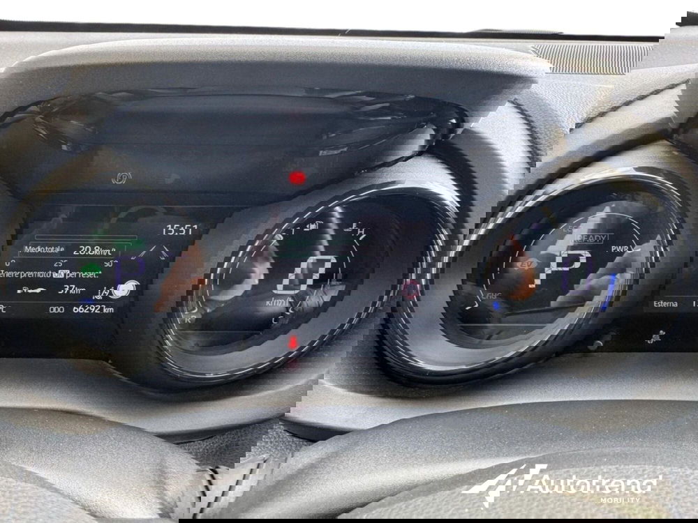 Mazda Mazda2 Hybrid usata a Bari (9)