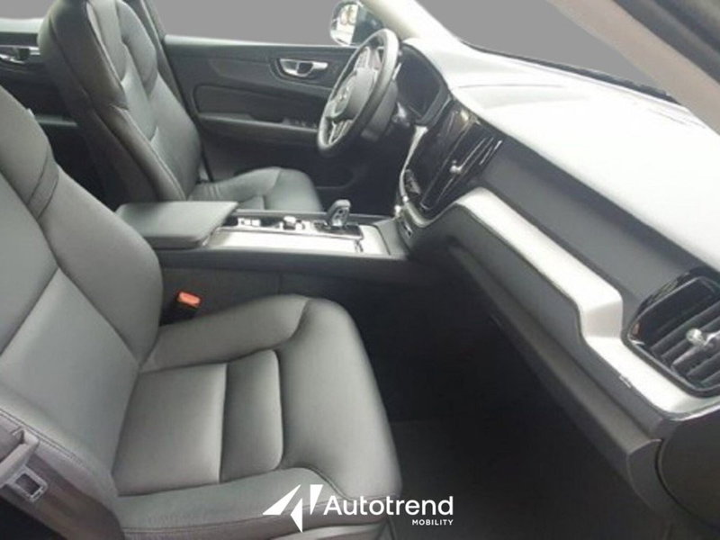 Volvo XC60 usata a Bari (15)