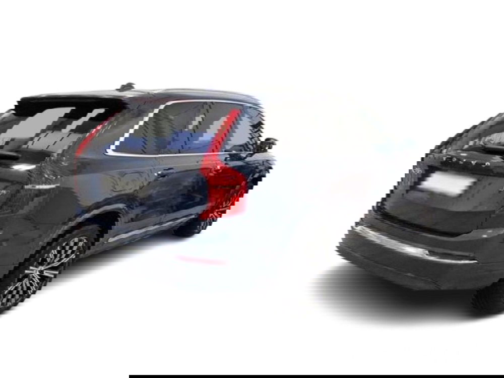 Volvo XC90 usata a Bari (2)