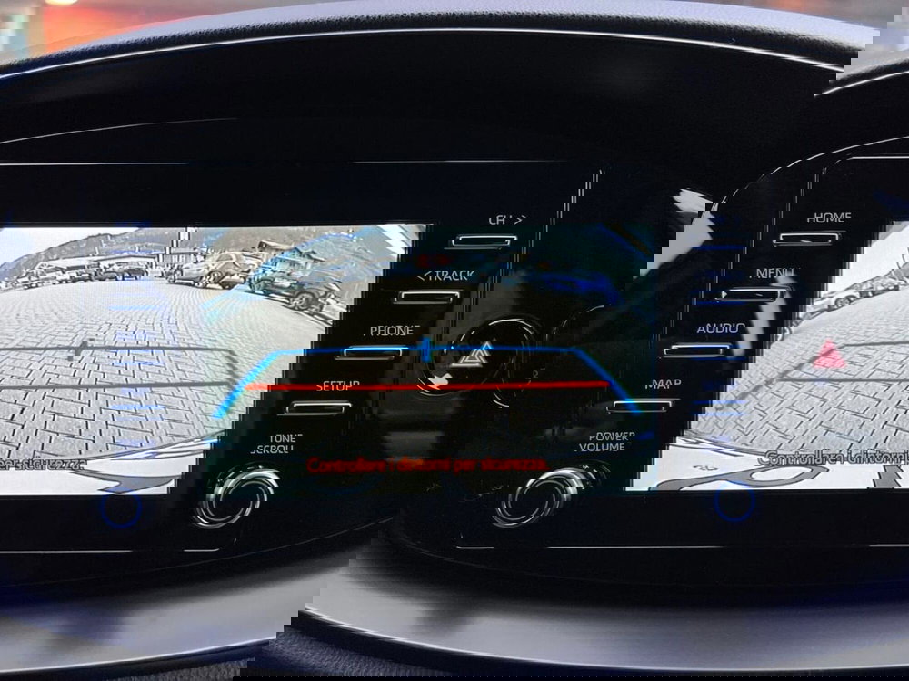 Toyota Aygo X usata a Sondrio (16)