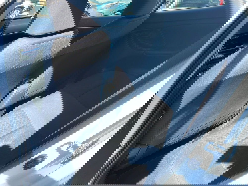 Toyota Yaris Cross usata a Milano (11)