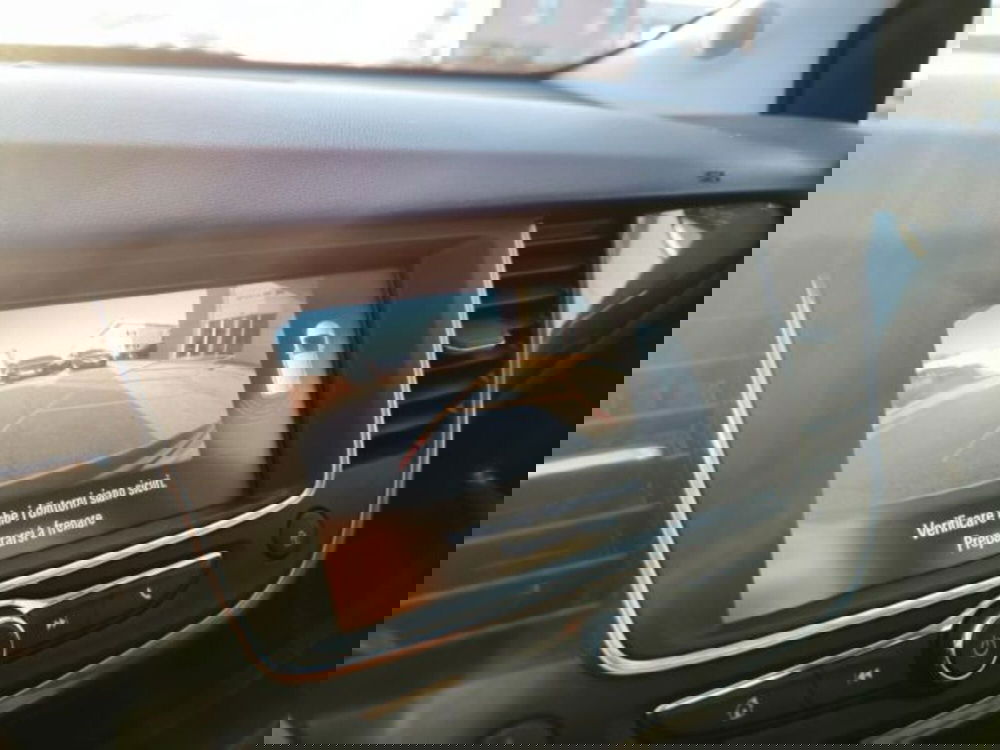 Opel Crossland usata a Livorno (7)