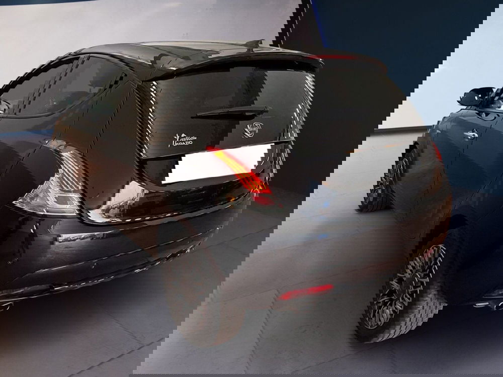 Lancia Ypsilon usata a Torino (4)