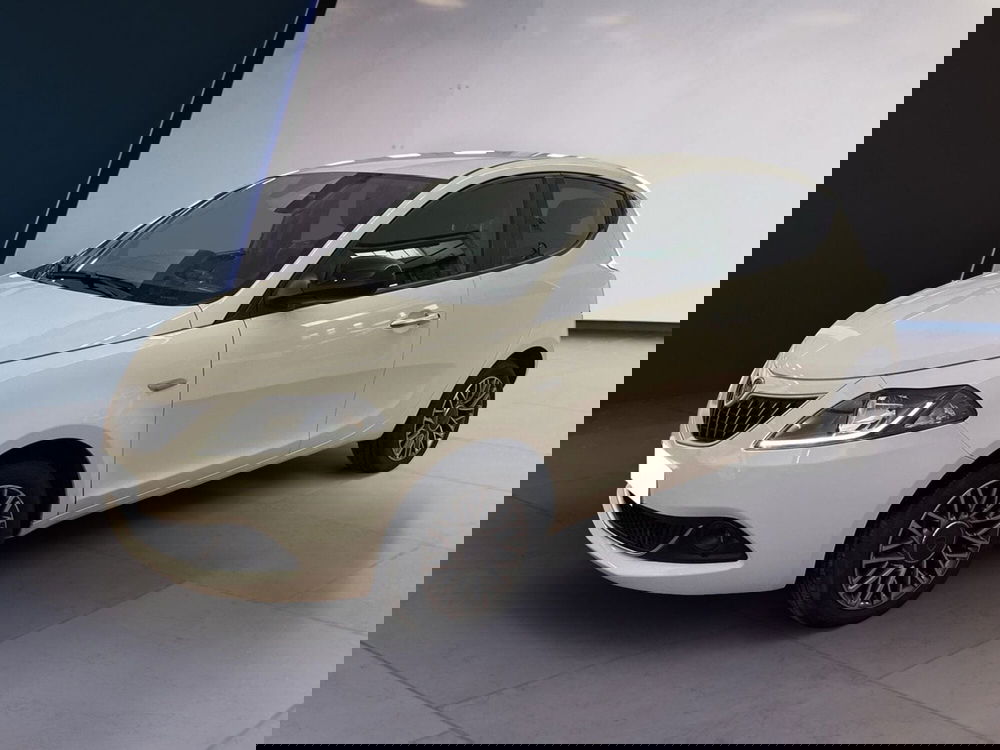 Lancia Ypsilon usata a Torino (3)