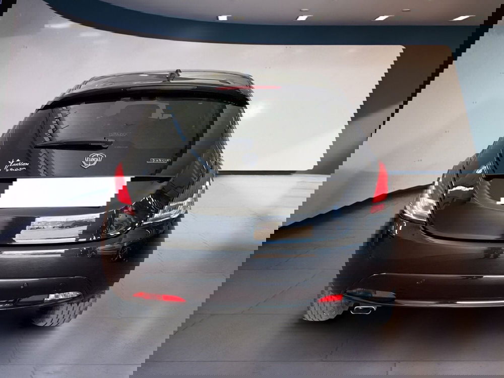 Lancia Ypsilon usata a Torino (5)