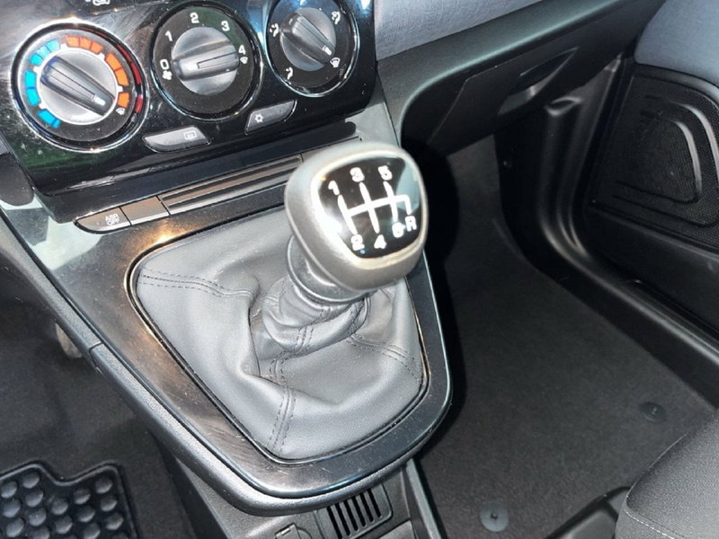 Lancia Ypsilon usata a Torino (12)