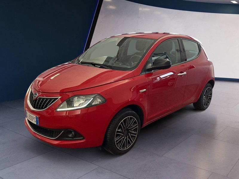 Lancia Ypsilon usata a Torino (3)