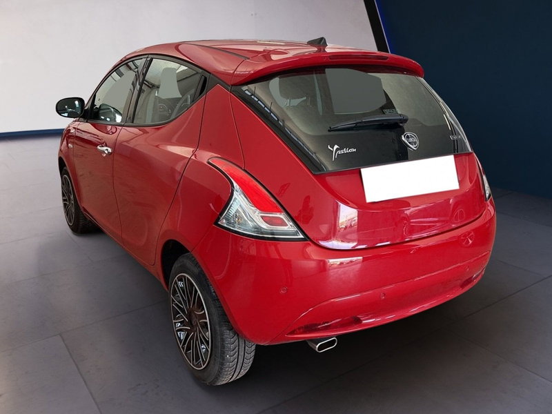 Lancia Ypsilon usata a Torino (4)