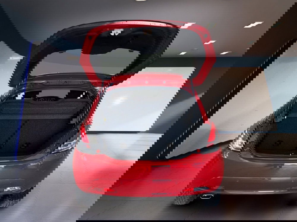 Lancia Ypsilon usata a Torino (7)