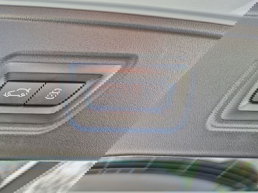 BMW Serie 5 Touring usata  (17)