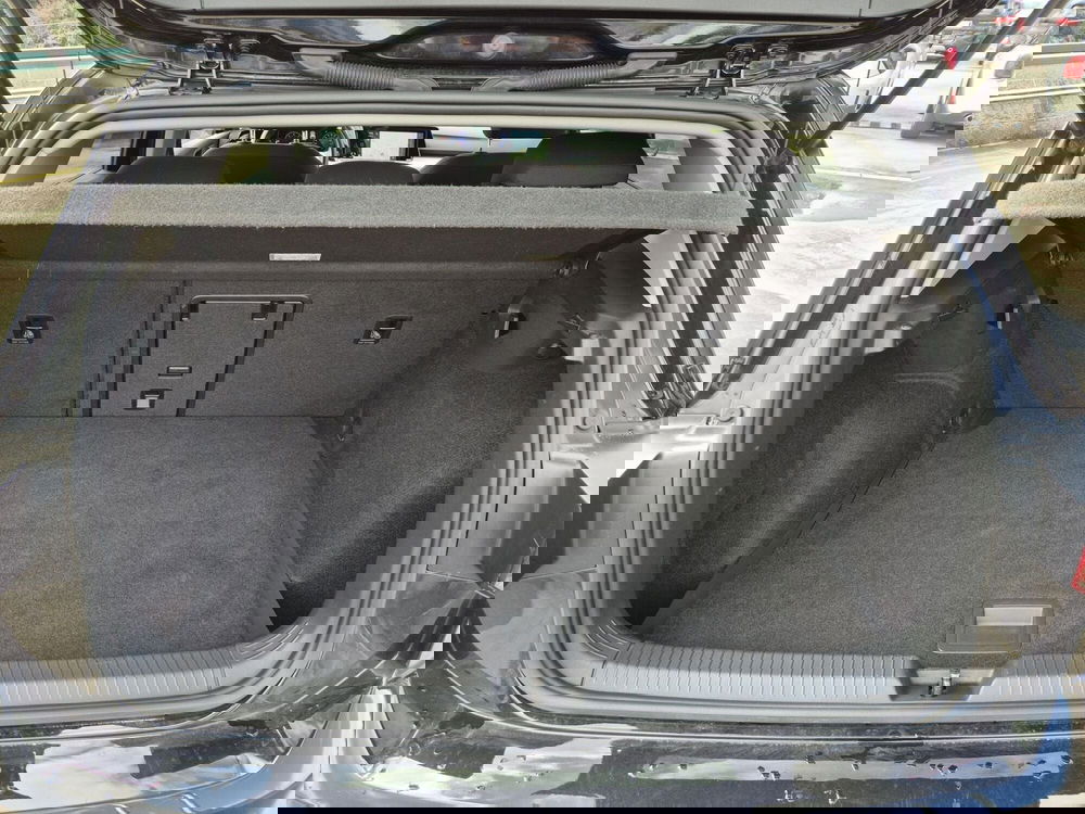 Volkswagen Golf usata  (12)