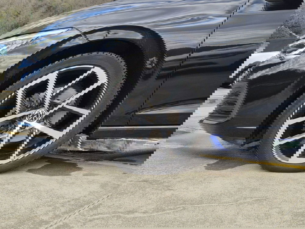 Volkswagen Golf usata  (13)