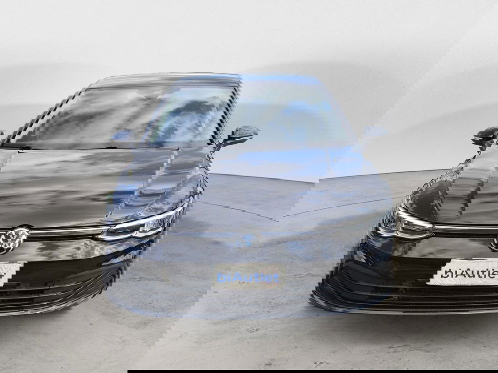 Volkswagen Golf usata  (2)