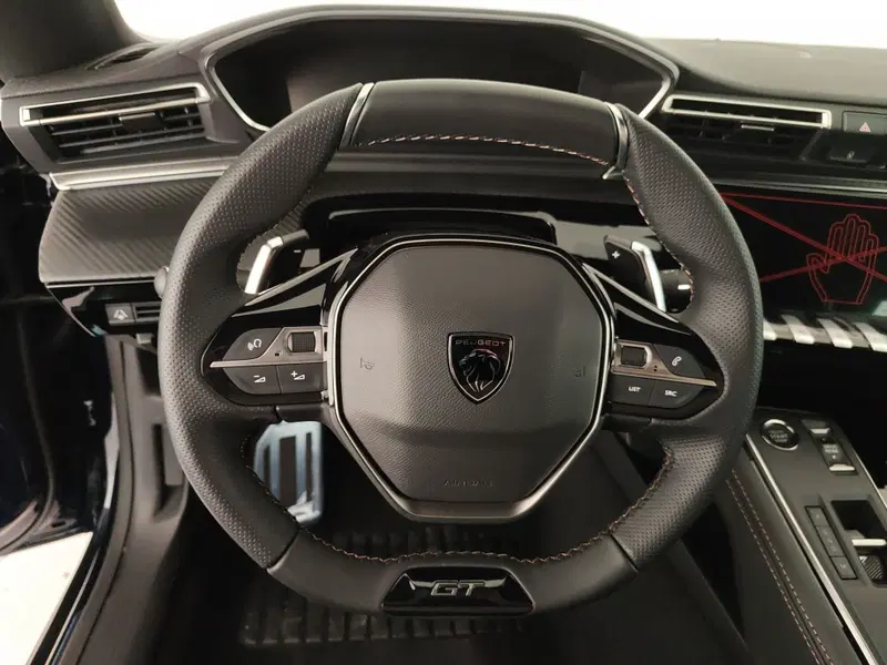 Peugeot 508 nuova a Caserta (20)