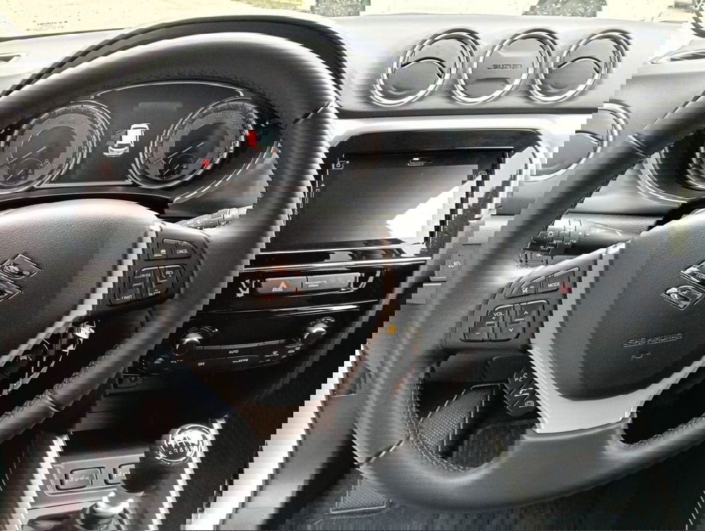 Suzuki Vitara usata a Belluno (10)