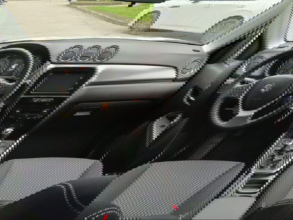 Suzuki Vitara usata a Belluno (13)