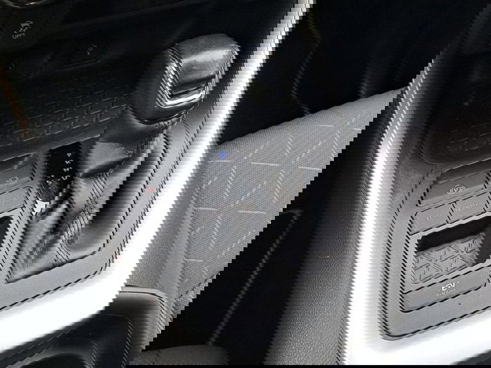 Toyota Rav4 usata a Cagliari (16)