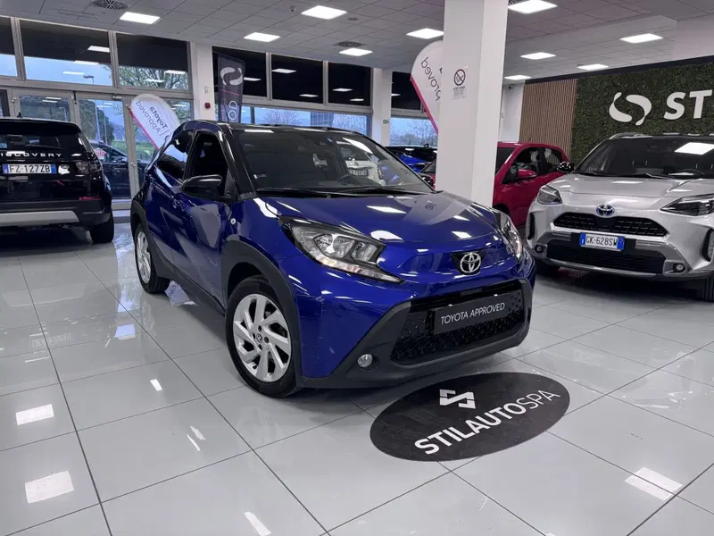 Toyota Aygo X usata a Prato (3)