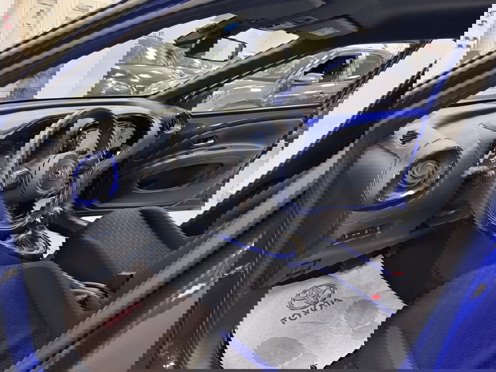 Toyota Aygo X usata a Prato (7)