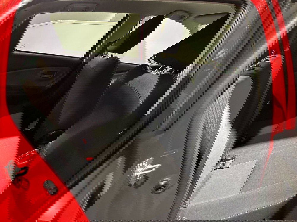 Toyota Yaris usata a Milano (8)