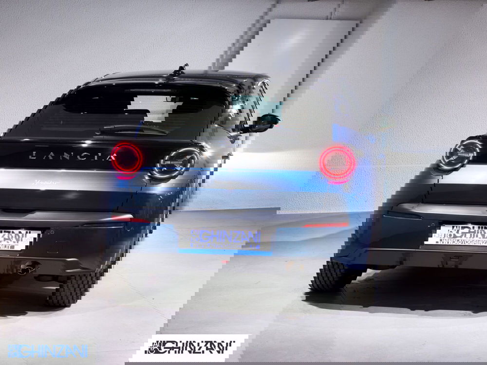 Lancia Ypsilon nuova a Bergamo (6)