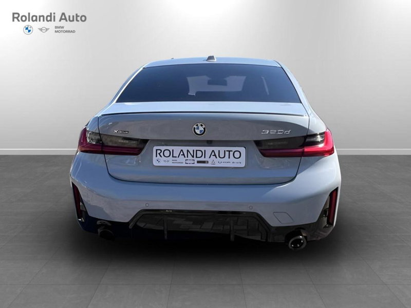 BMW Serie 3 usata a Alessandria (9)