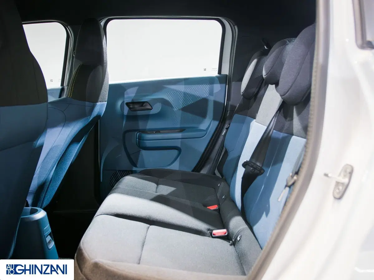 Fiat Grande Panda nuova a Bergamo (11)
