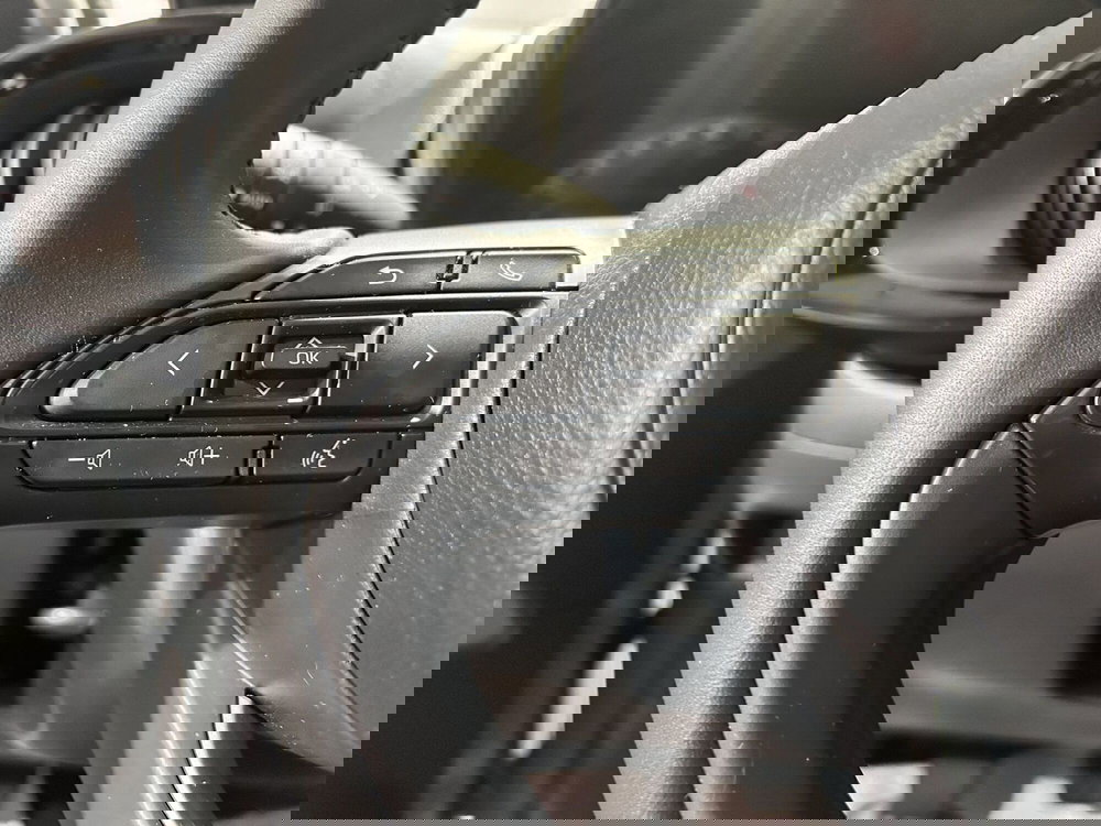 Toyota Aygo X usata a Milano (11)