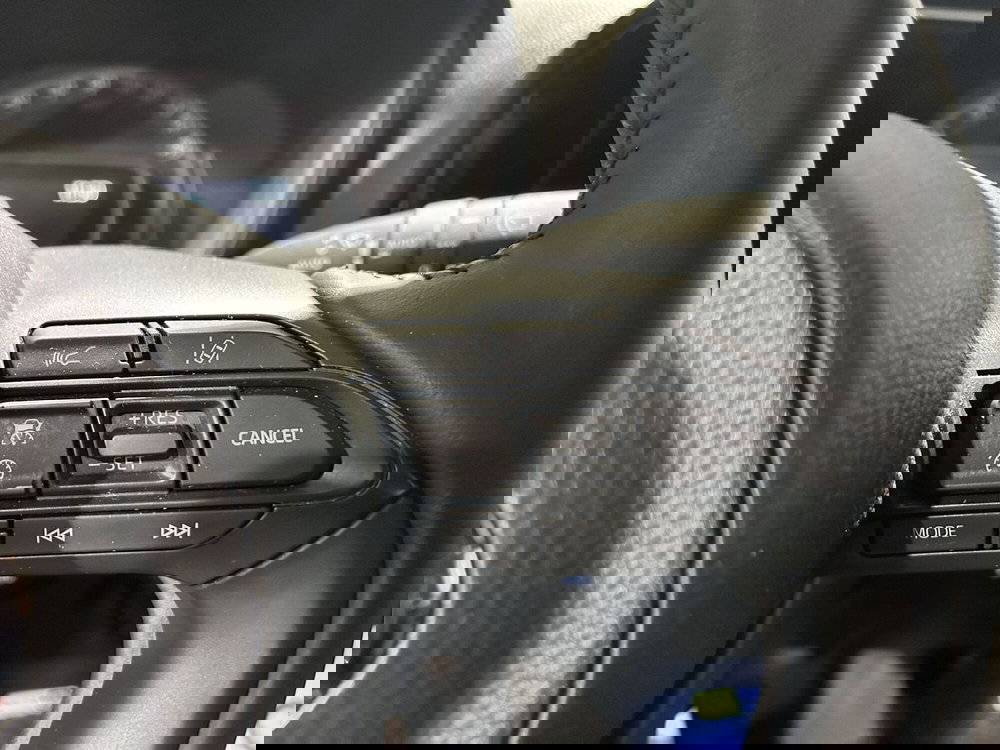 Toyota Aygo X usata a Milano (12)